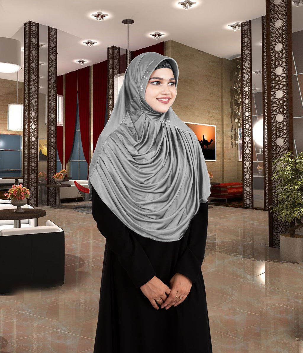 Modest Women's Elegance and Comfort Redefined Fareeza Hijab