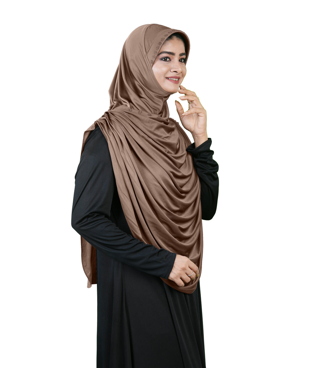 Modest Fashion by Mehar Laila Two-Piece Frilled Hijab Set