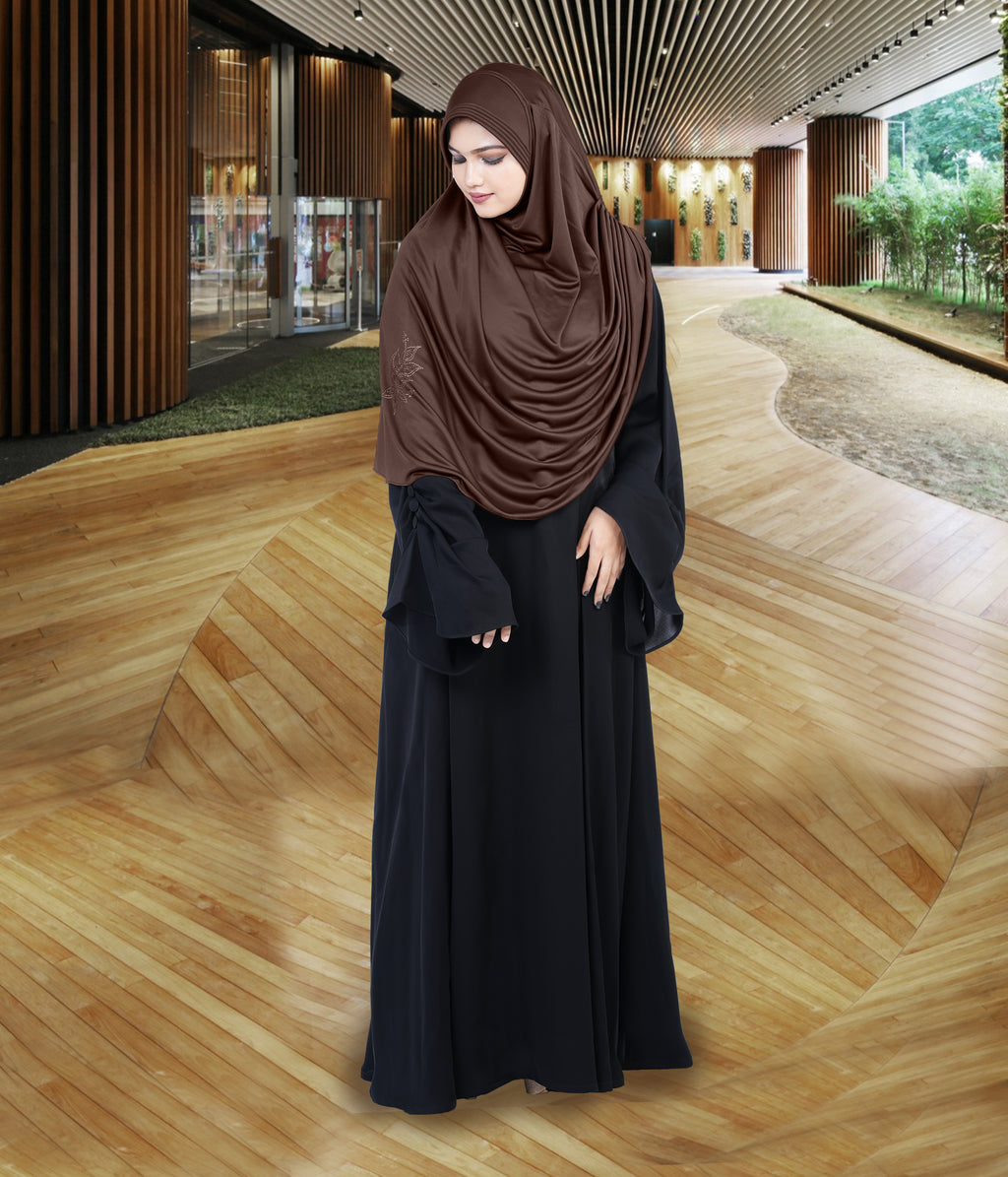 Mehar Hijab's Glamour in Modesty Fazluna Sigle side Frill Hijab XL
