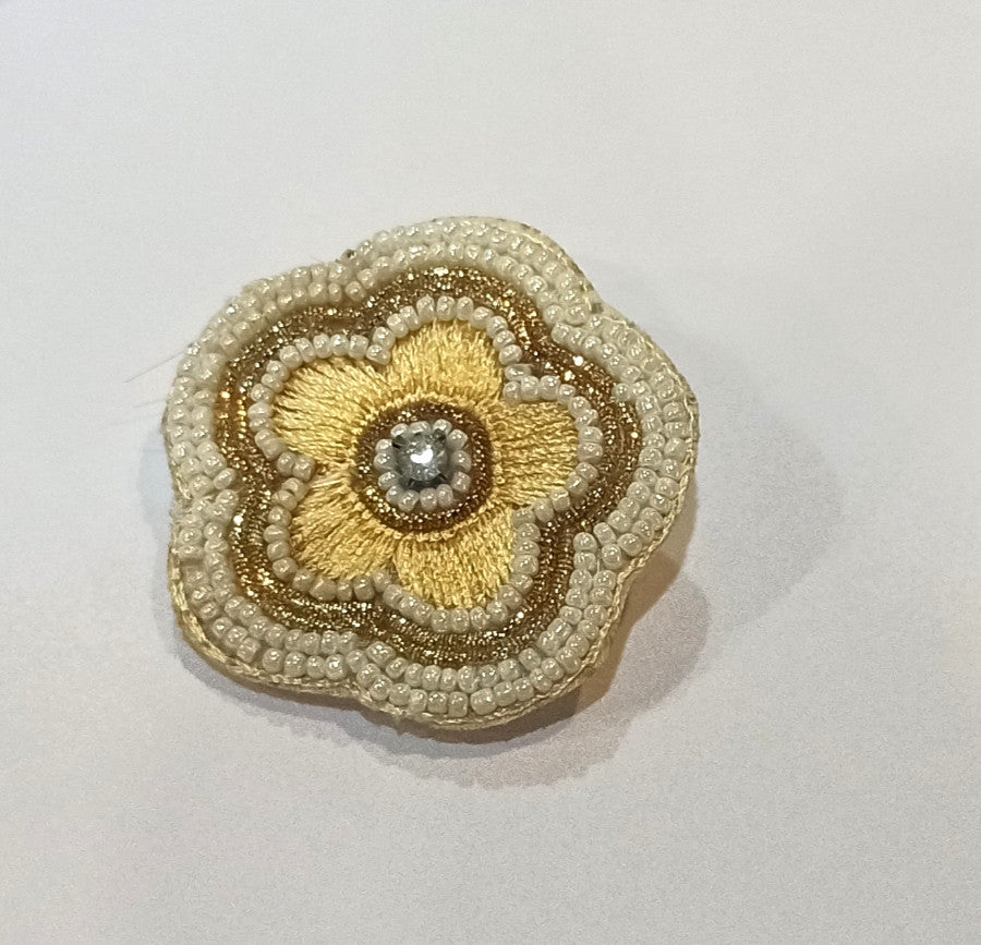4 Pcs Hijab Pins flower shaped Buttons, Strong Hijab Pins for Women Brooches
