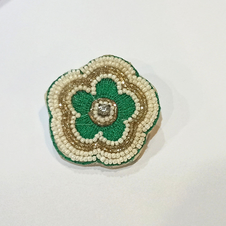 4 Pcs Hijab Pins flower shaped Buttons, Strong Hijab Pins for Women Brooches