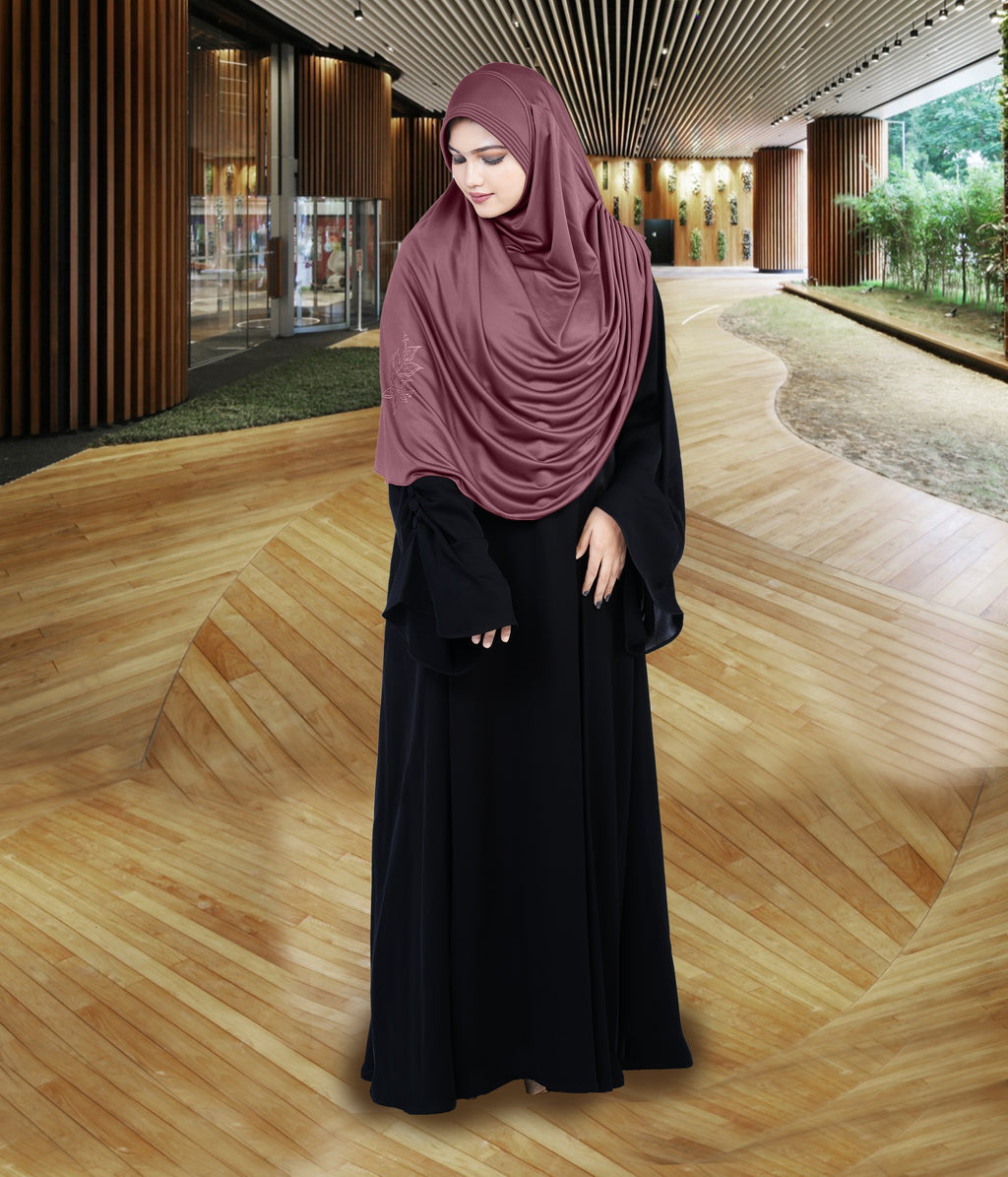 Mehar Hijab's Glamour in Modesty Fazluna Sigle side Frill Hijab XL