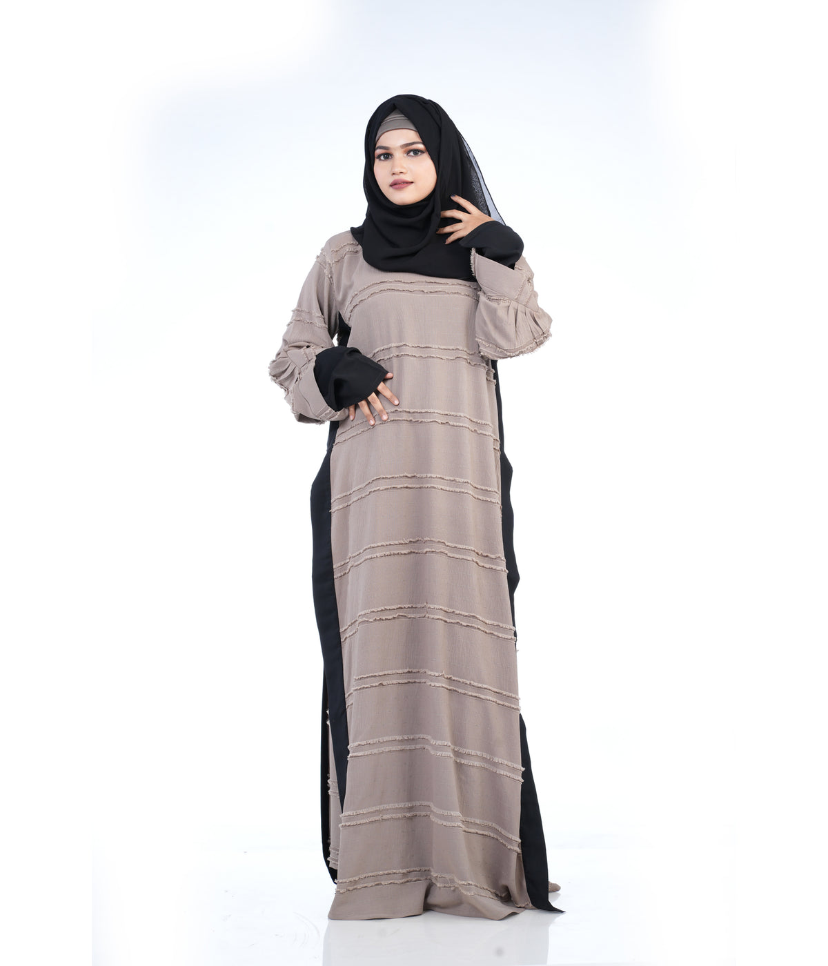 Mehar Premium Stylish Famya Abaya