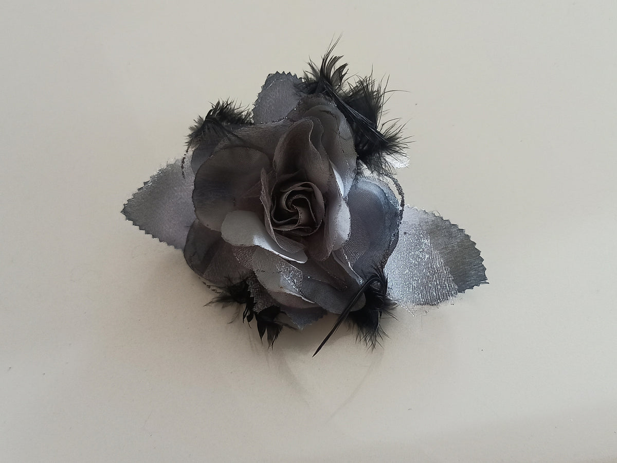 Women's Flower Brooches Sillver and Black feathers( pack of 2)