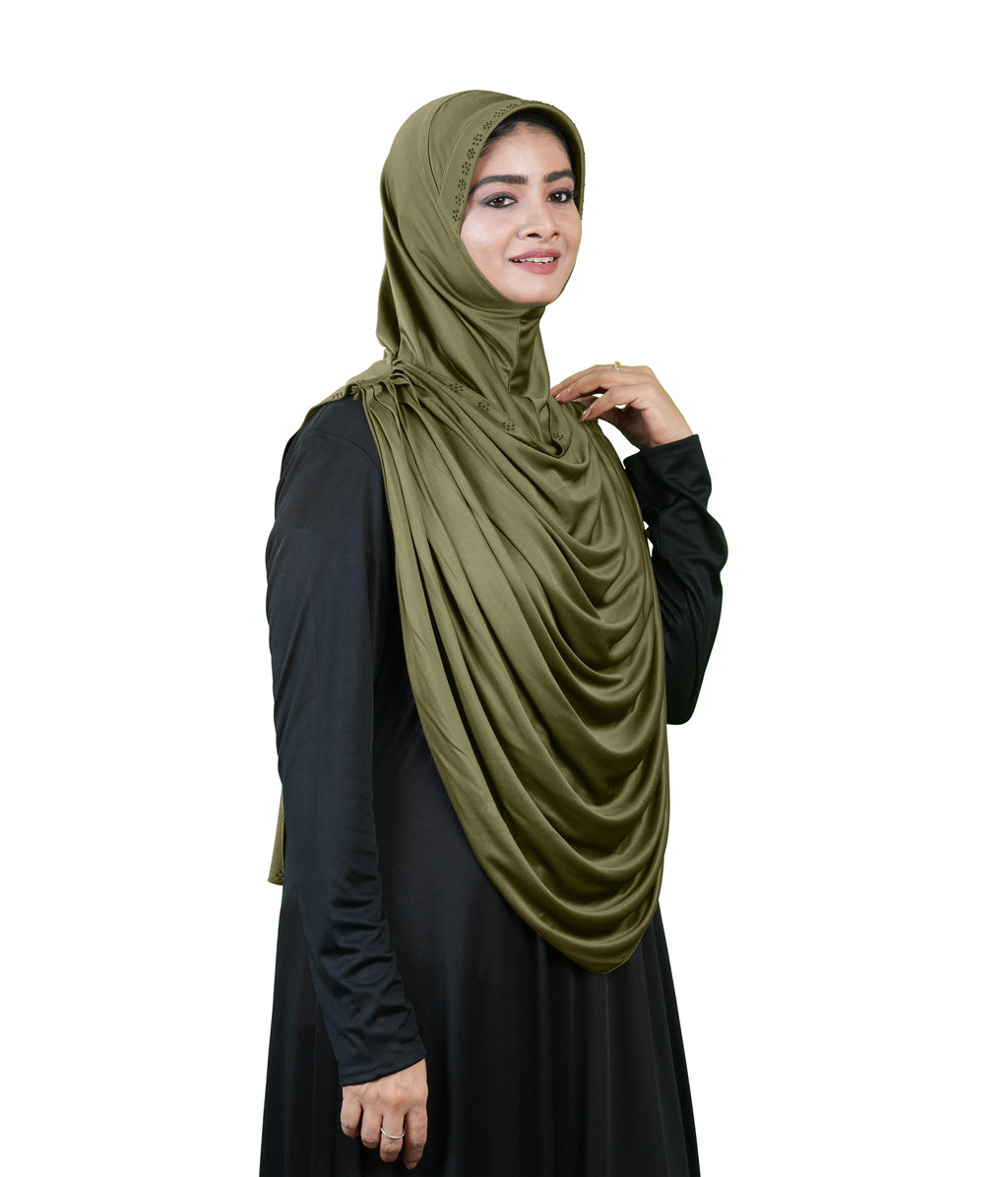 Modest Fashion by Mehar Laila Two-Piece Frilled Hijab Set