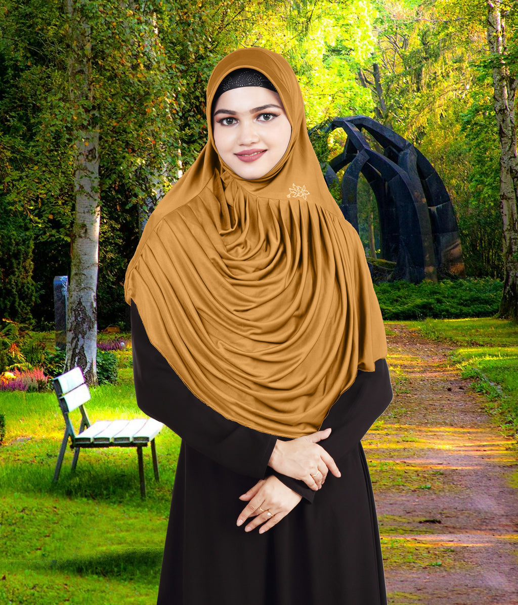 Modest Women's Elegance and Comfort Redefined Fareeza Hijab