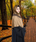 Mehar Shakira Elegant Dual-Tone Knot Hijab